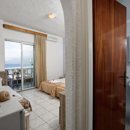 Hotel Zorbas Hersonissos (Crete)